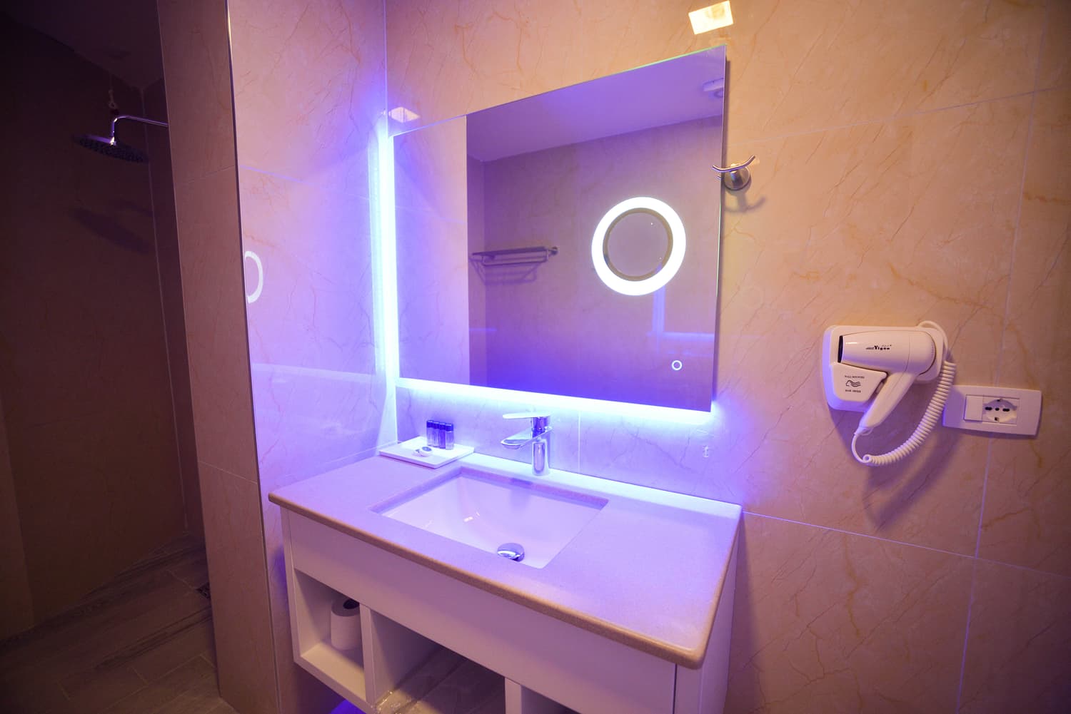 Hotel photo 3d2bc720-ac25-4a8d-bb92-5d5dbc67824c