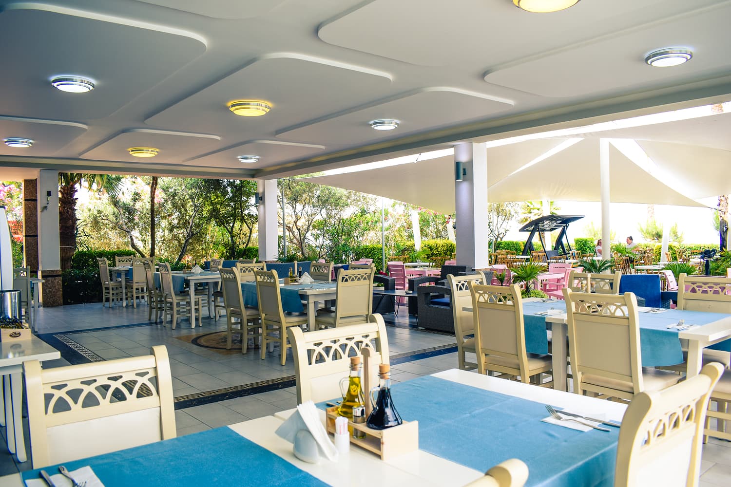 Hotel photo 76cd4c1e-b265-43cf-a482-4941be97aa40
