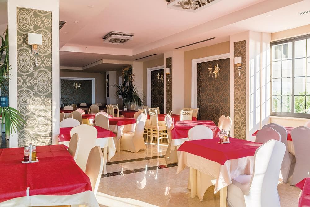 Hotel photo 44280f86-b94f-4316-8be3-74c44b105cb7