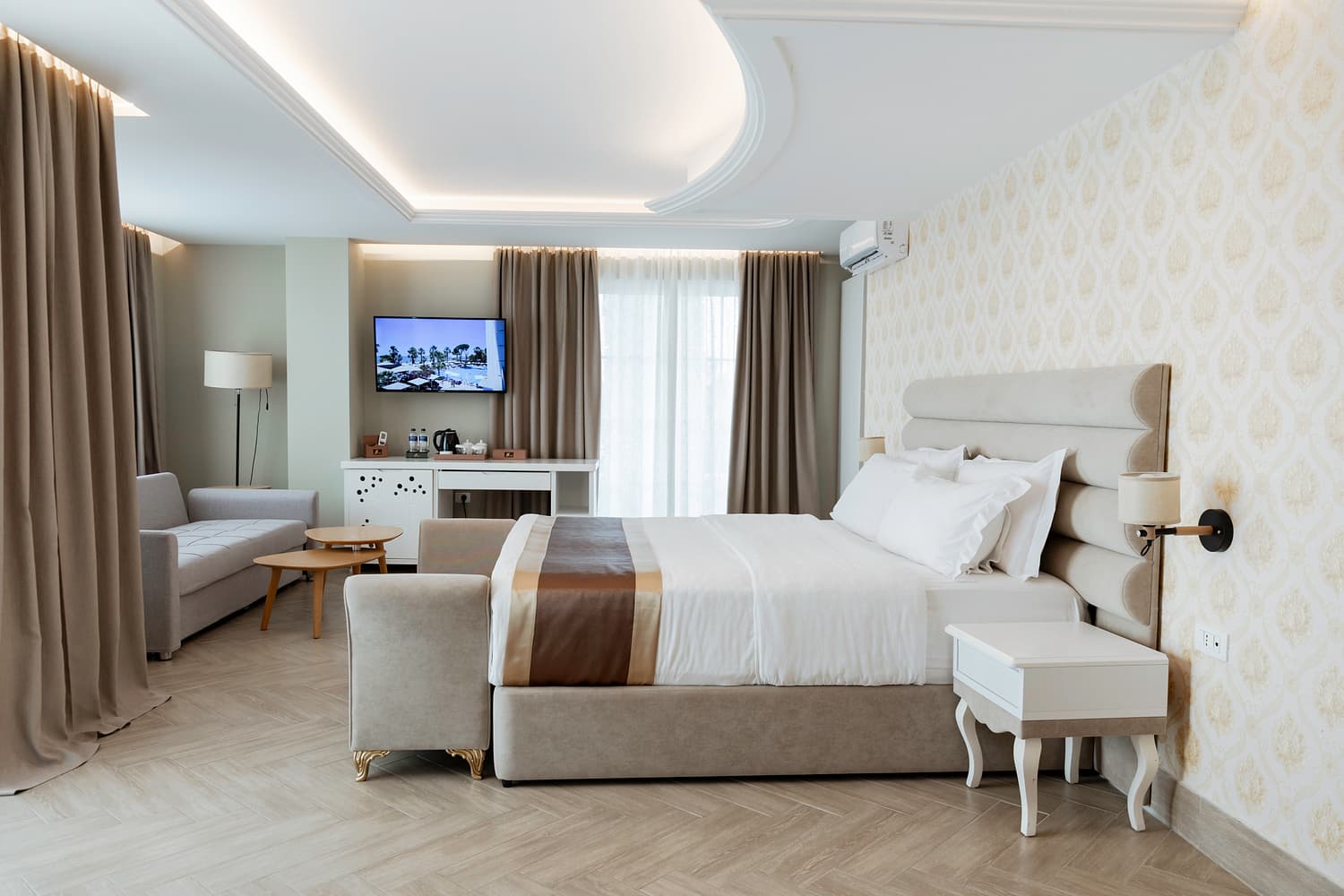 Hotel photo eedd0243-f30a-41c4-a9f2-604309f2685e