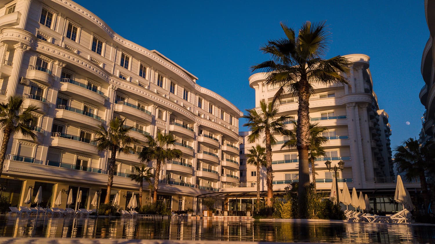 Grand Blue FAFA Resort & Spa