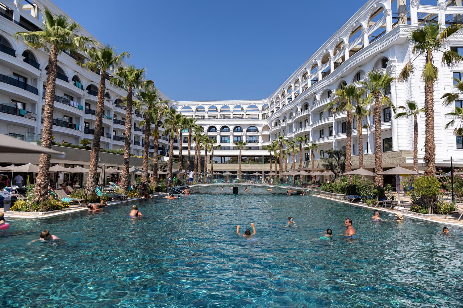 FAFA Aqua Palace Resort & Spa